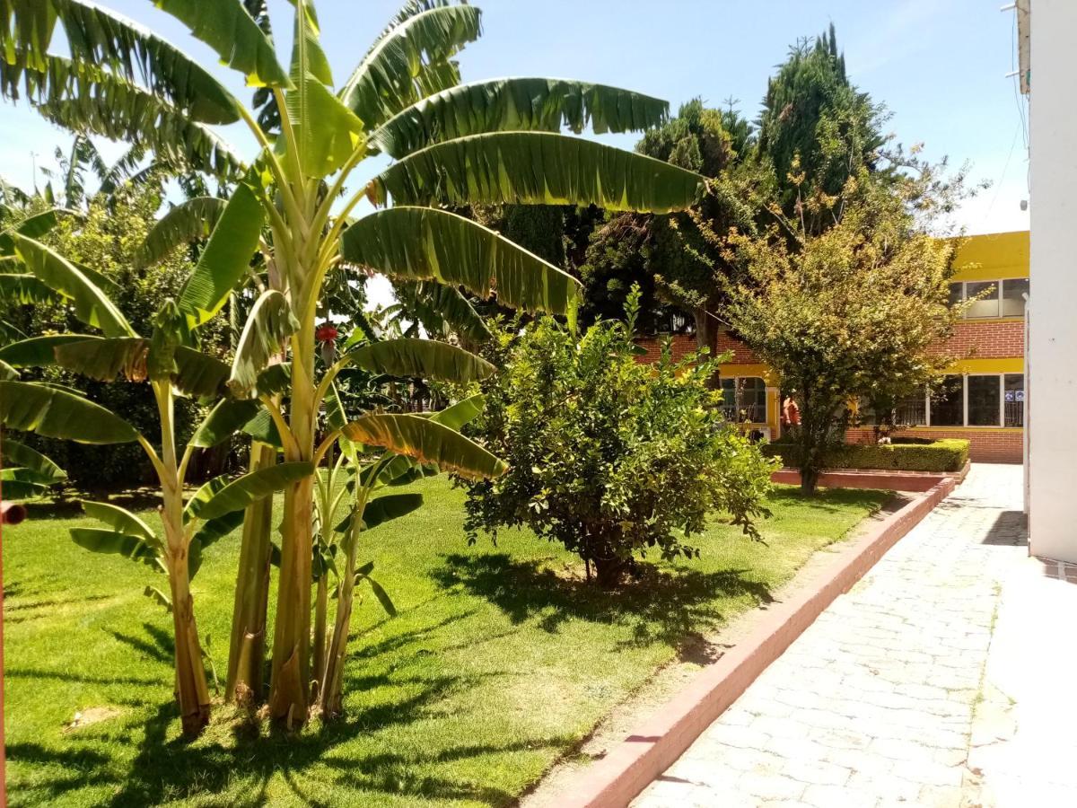 Hotel Cipreses Ixmiquilpan Exterior foto